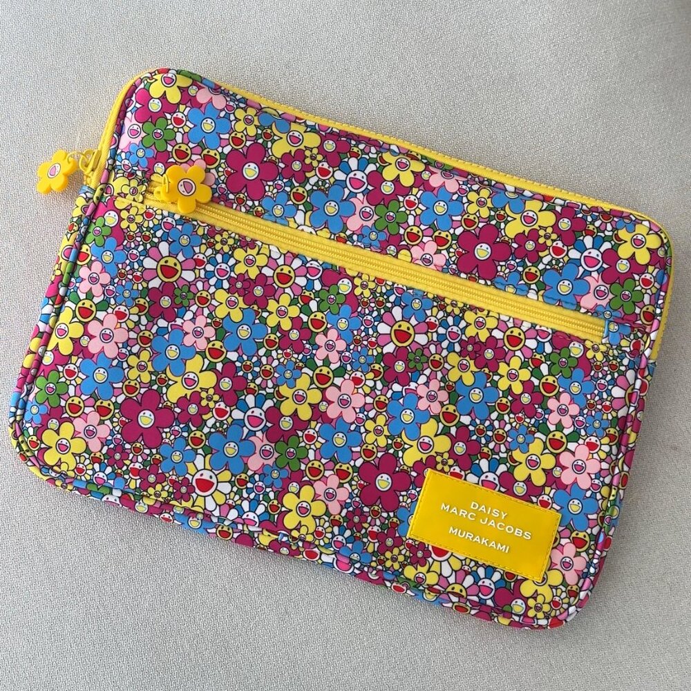 Marc Jacobs Daisy Murakami Laptop Case